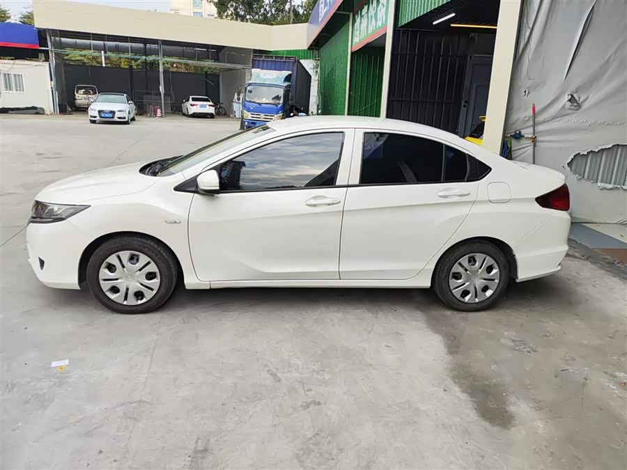 Honda Greiz 2018 car image #6