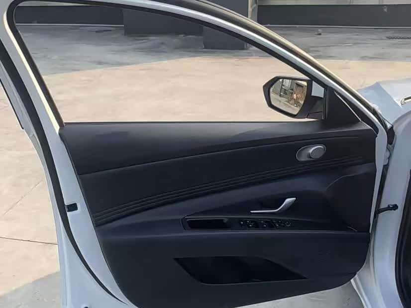 Hyundai Elantra 2023 #6 Hyundai Elantra 2023 car image #6