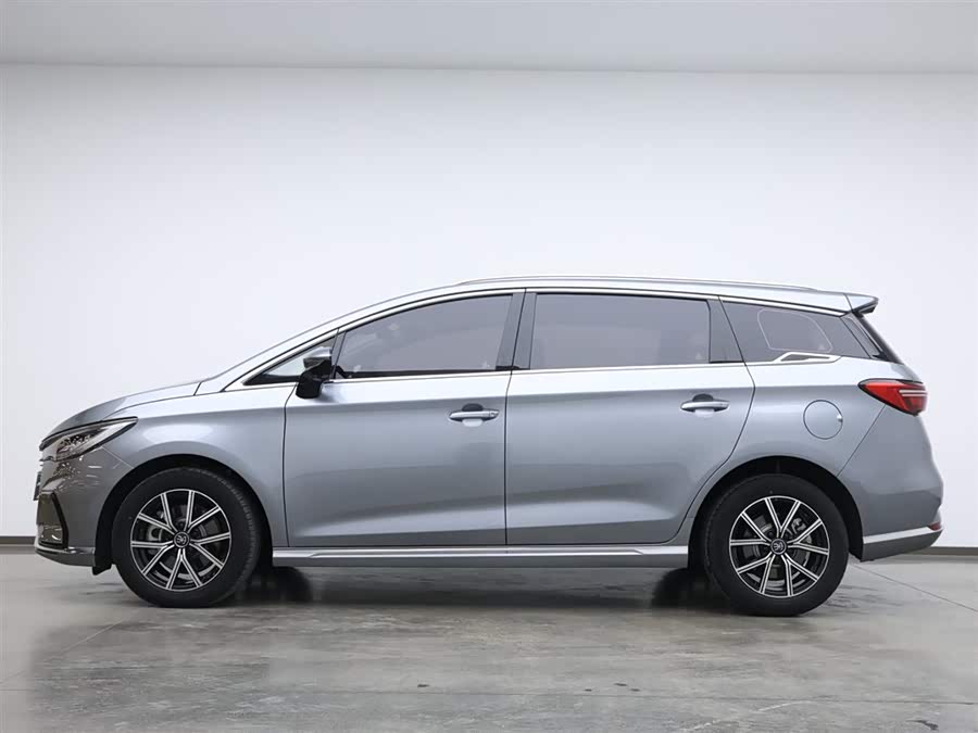 BYD Song MAX New Energy 2023 car image #6