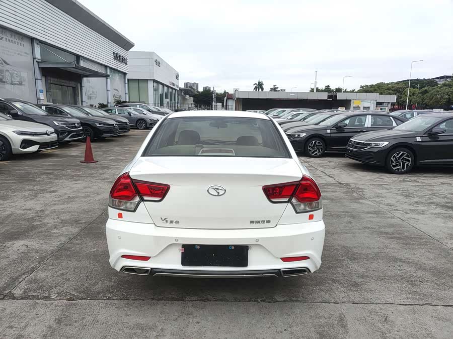 Soueast V3 Lingyue 2015 #6 Soueast V3 Lingyue 2015 car image #6