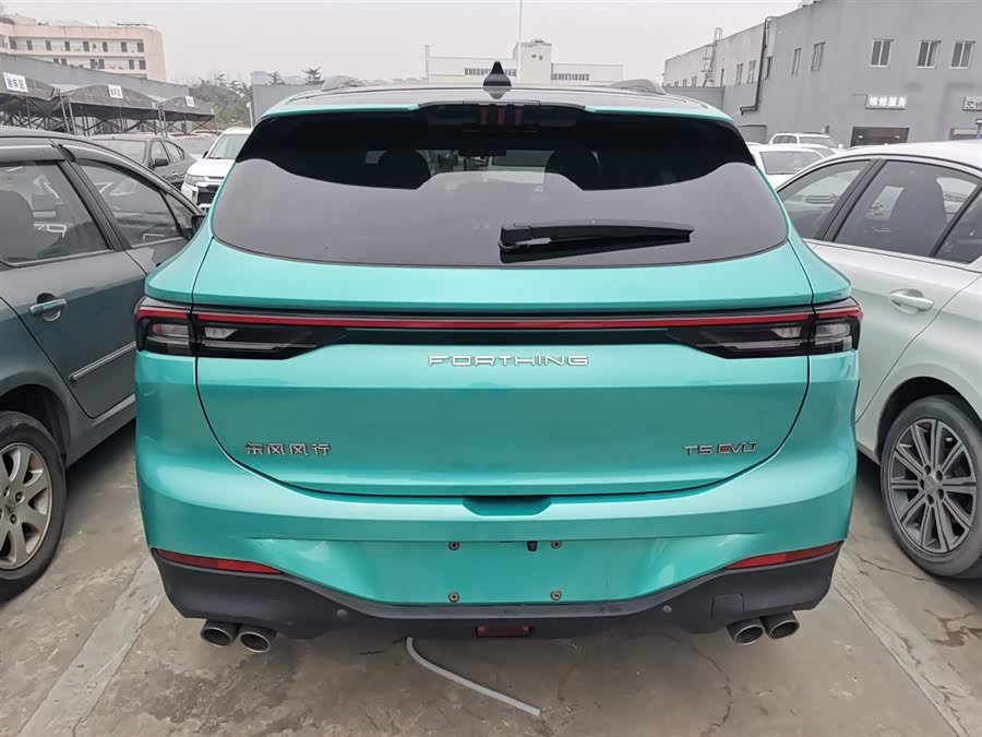 Forthing T5 EVO 2022 car image #6