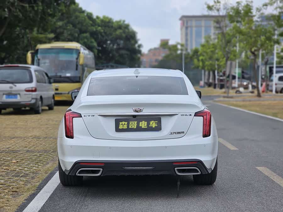 2022 immagine di auto #6