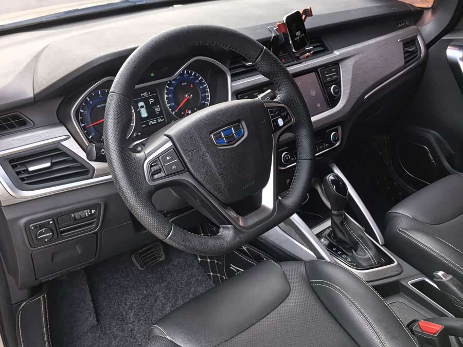 GEELY Vision X3 2019 car image #6