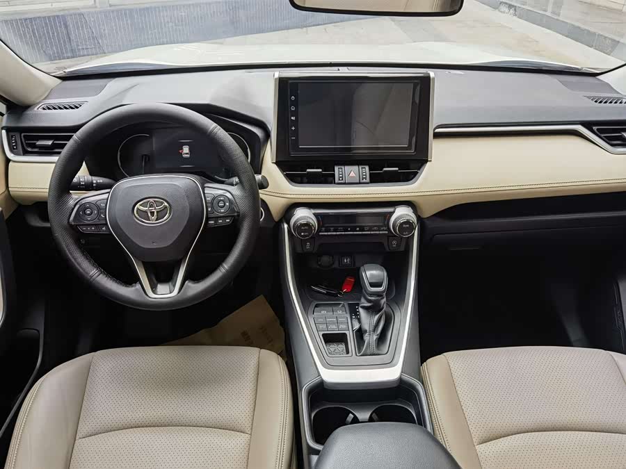 Toyota 2019 car image #6