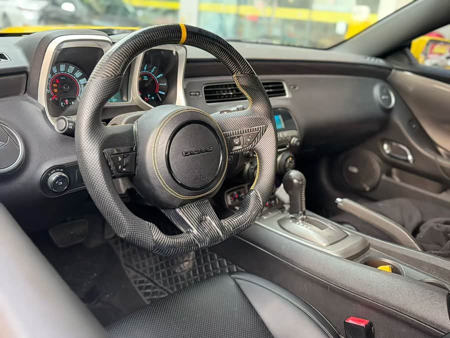 Chevrolet Camaro 2011 car image #6