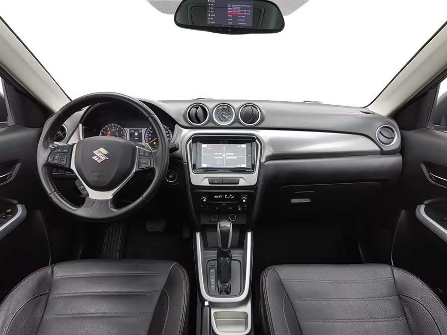 Suzuki Vitara 2017 car image #6