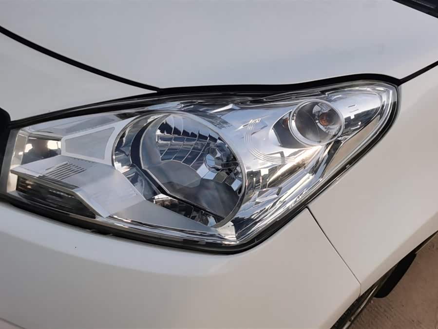 Suzuki 2014 car image #6