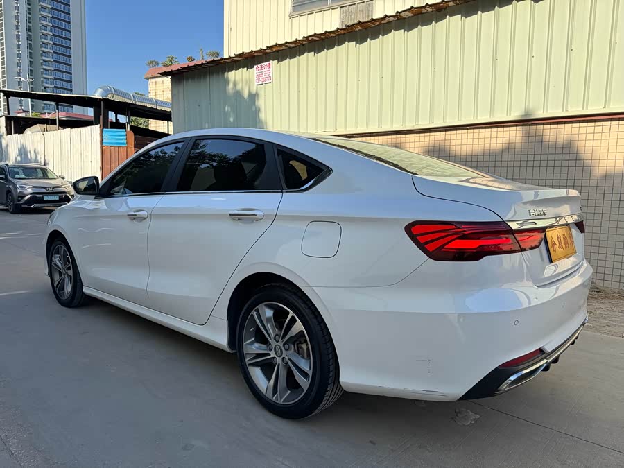 GEELY Binray 2018 car image #6