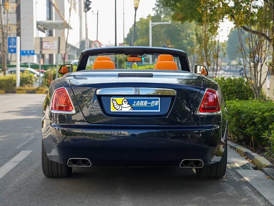 Rolls-Royce Dawn 2017 car image #6