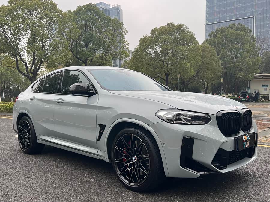 BMW X4 M 2023 car image #6