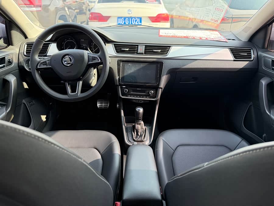 Skoda Rapid 2020 car image #6