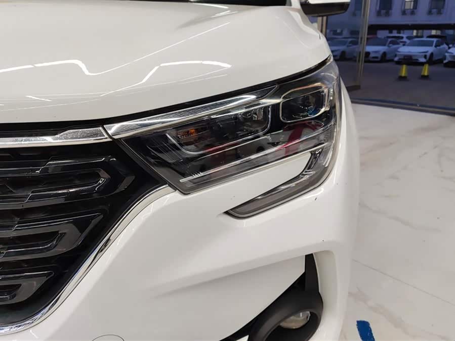 Forthing T5 2023 immagine di auto #6