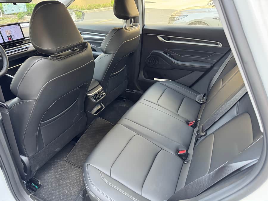 GEELY Emgrand 2021 #6 GEELY Emgrand 2021 car image #6