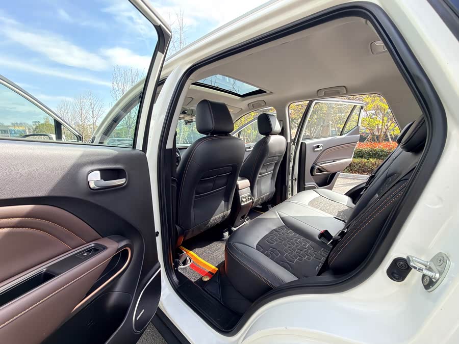 GAC Trumpchi GS3 2020 car image #6