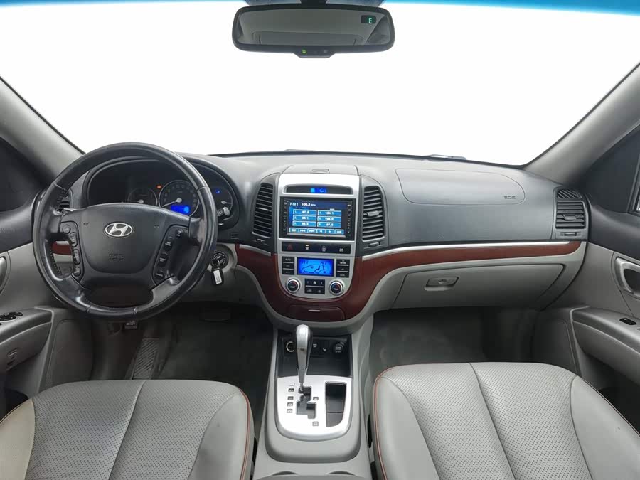 Hyundai Santa Fe Classic 2008 car image #6