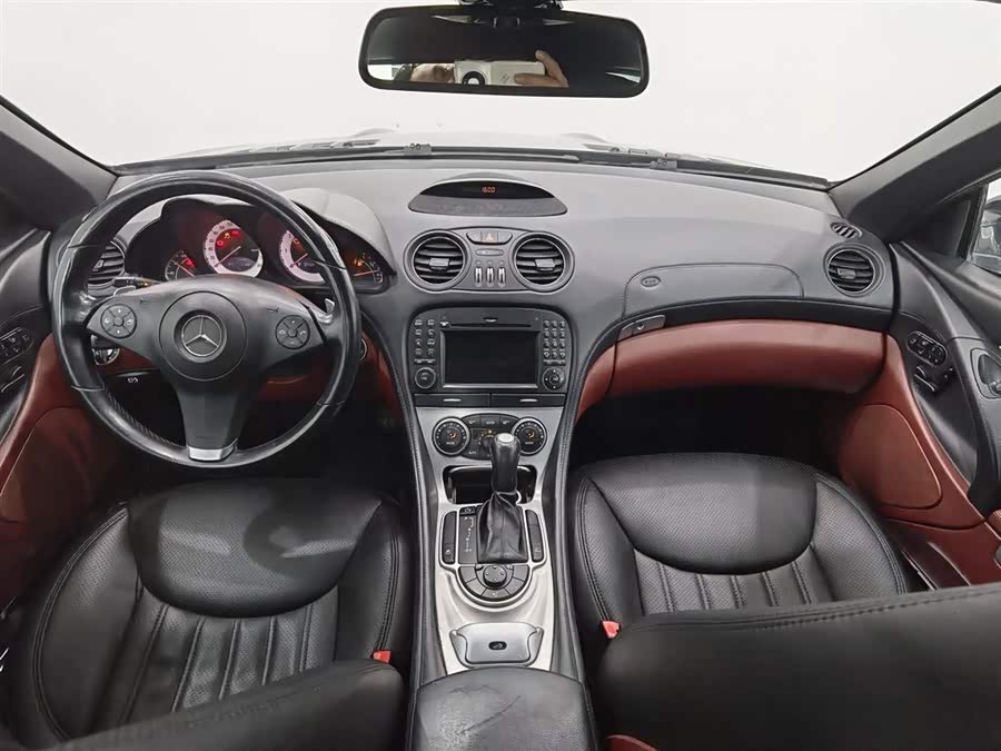 Mercedes-Benz SL Class 2012 car image #6