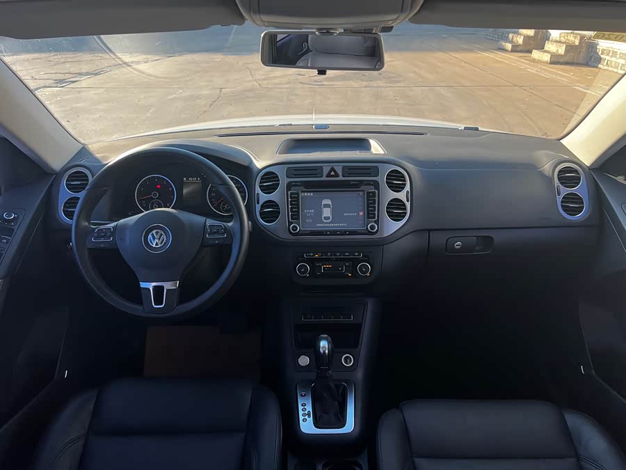 Volkswagen Tiguan 2013 #6 Volkswagen Tiguan 2013 car image #6