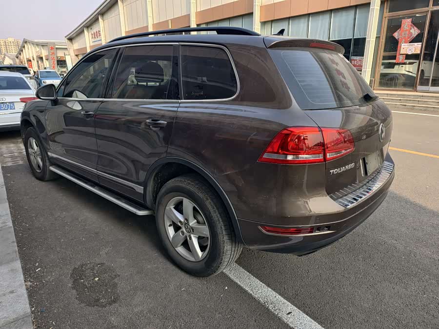 Volkswagen Touareg 2015 car image #6