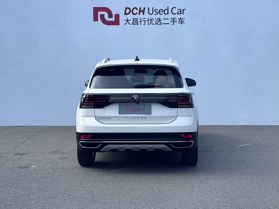 Volkswagen T-Cross 2020 car image #6
