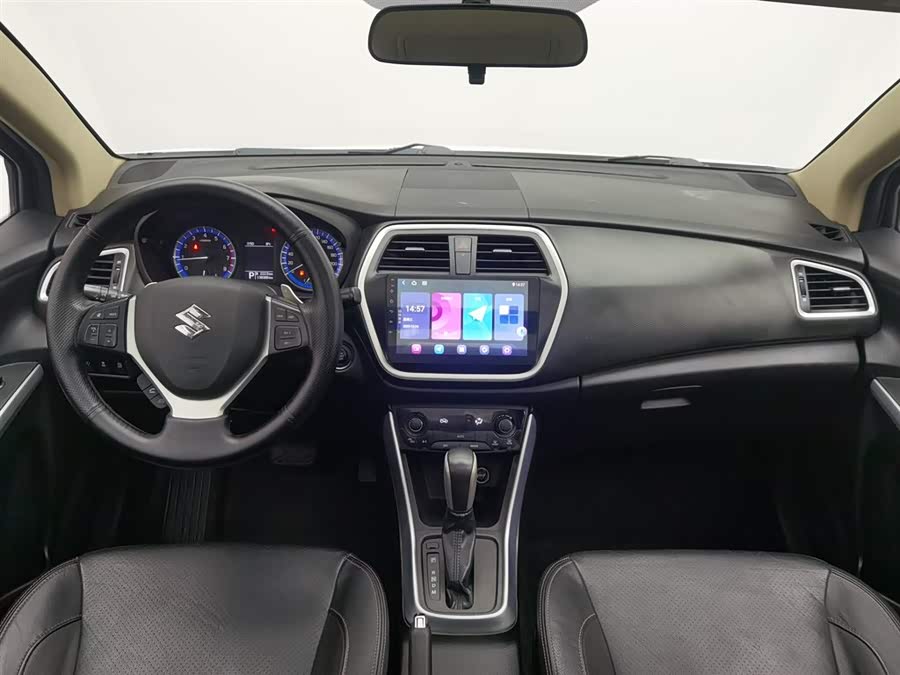 Suzuki S-Cross 2015 صورة سيارة #6