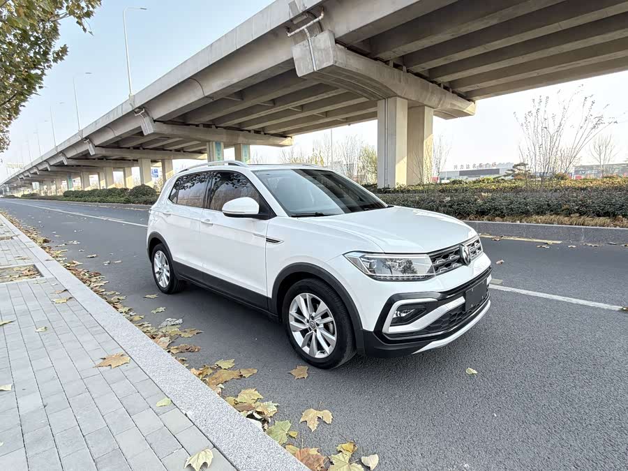 Volkswagen T-Cross 2020 #6 Volkswagen T-Cross 2020 car image #6