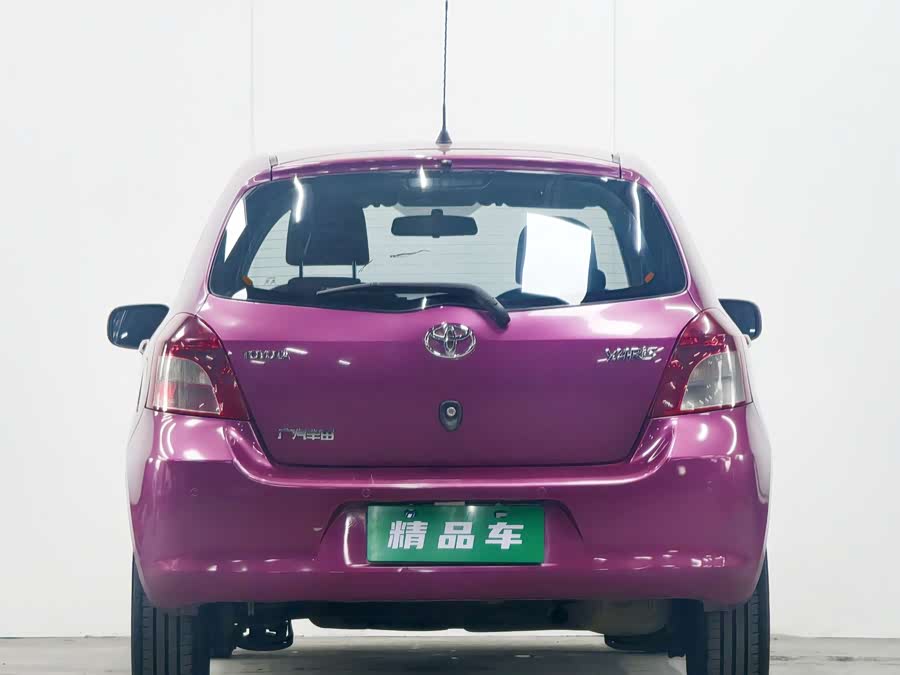 Toyota Yaris 2011 imagem de carro #6