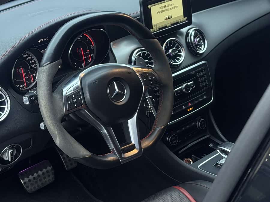 Mercedes-Benz GLA AMG 2015 صورة سيارة #6