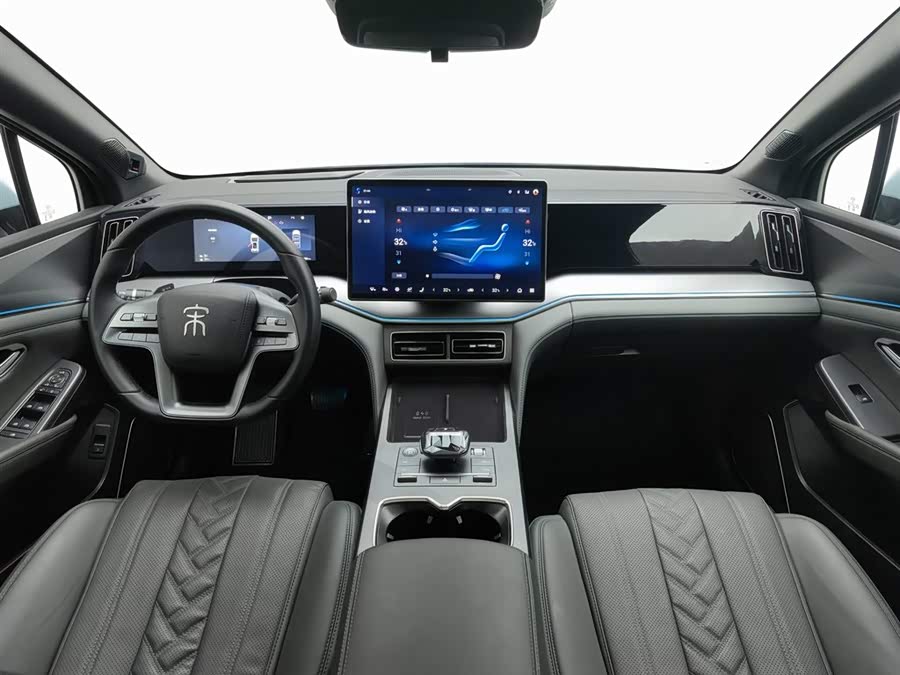 BYD SongL DM-i 2025 car image #6