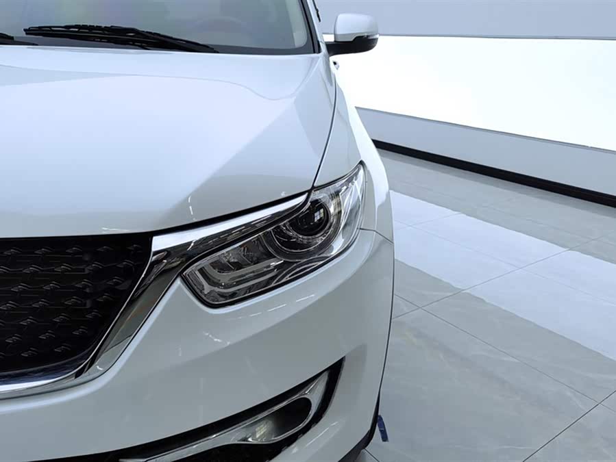 Kaiyi X3 2021 #6 Kaiyi X3 2021 car image #6