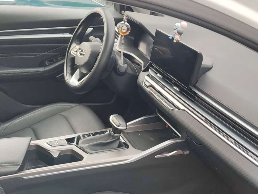 GEELY Emgrand 2021 car image #6