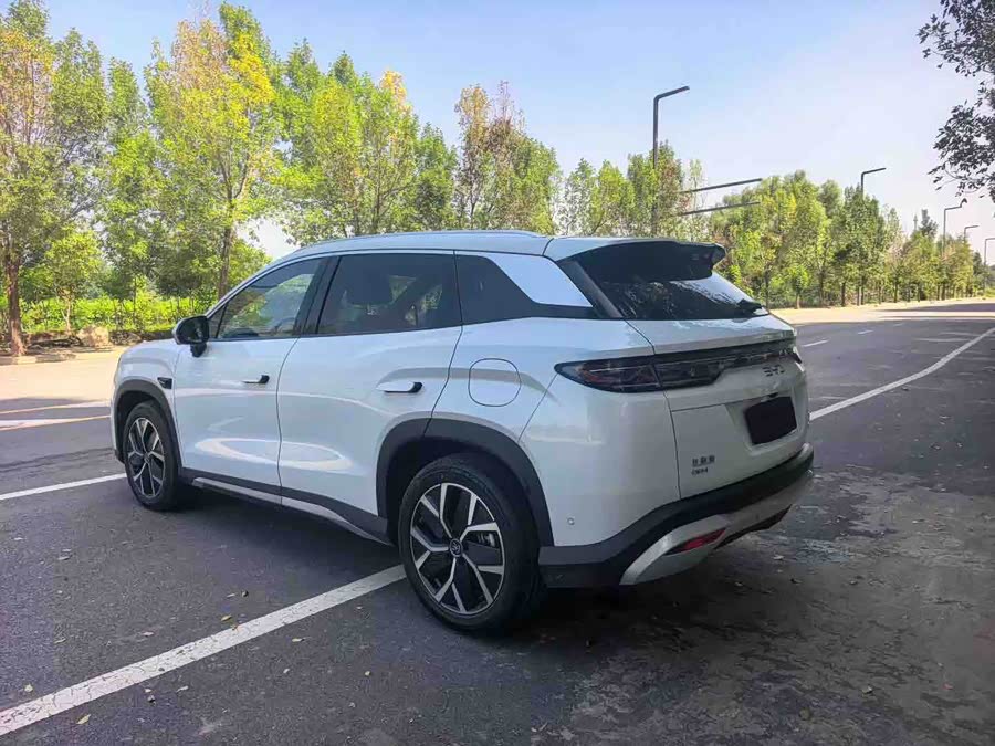 BYD SongL DM-i 2025 car image #6