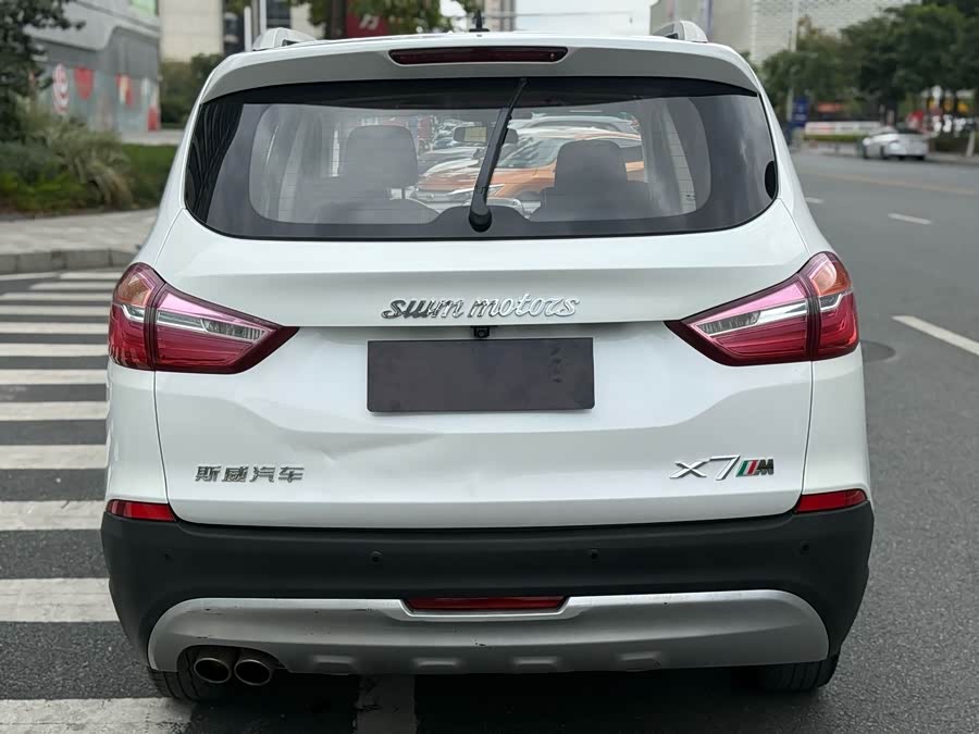 SWM X7 2018 imagen de coche #6