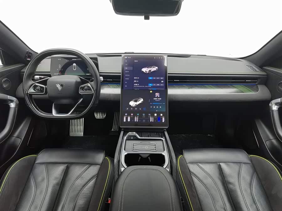 哪吒汽车 哪吒GT 2023 汽车图片 #6