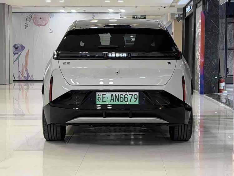 极氪 极氪X 2024 汽车图片 #6