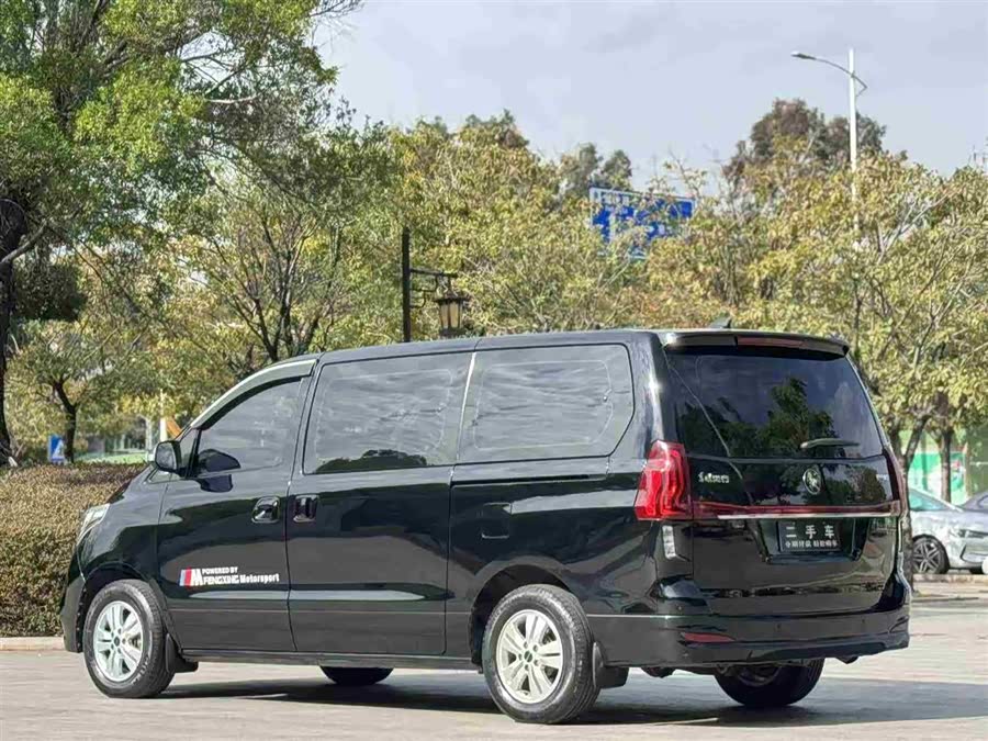 Forthing M7 2024 صورة سيارة #6