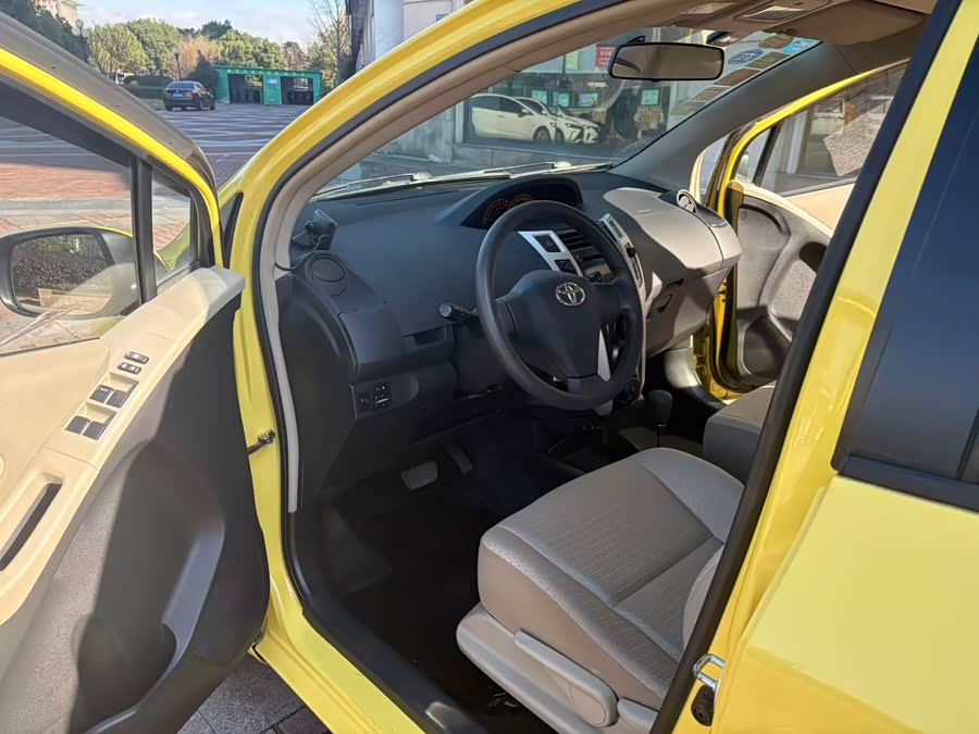 Toyota Yaris 2011 #6 Toyota Yaris 2011 imagen de coche #6