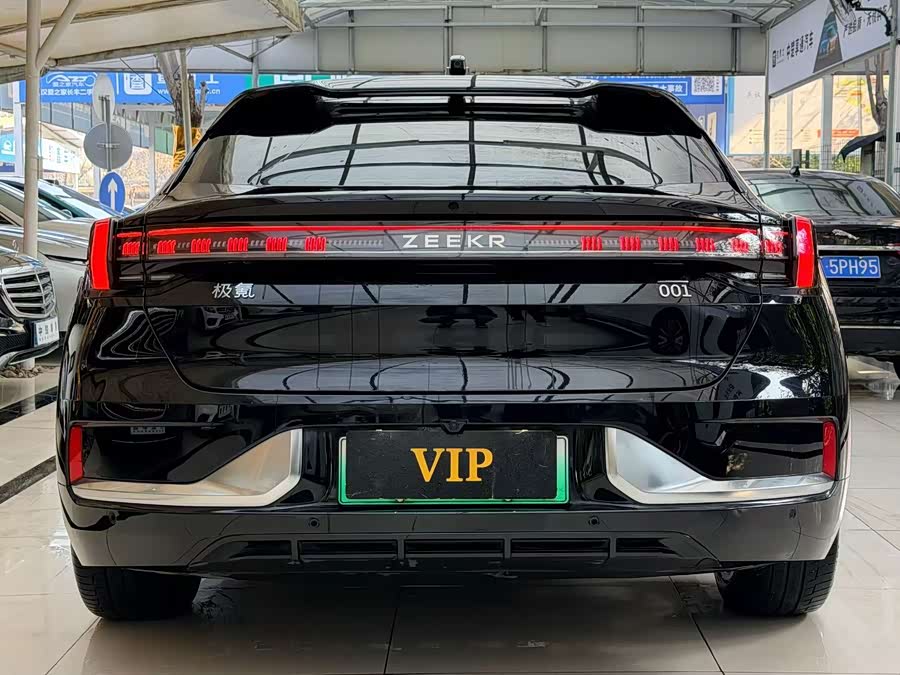 极氪 极氪001 2024 汽车图片 #6
