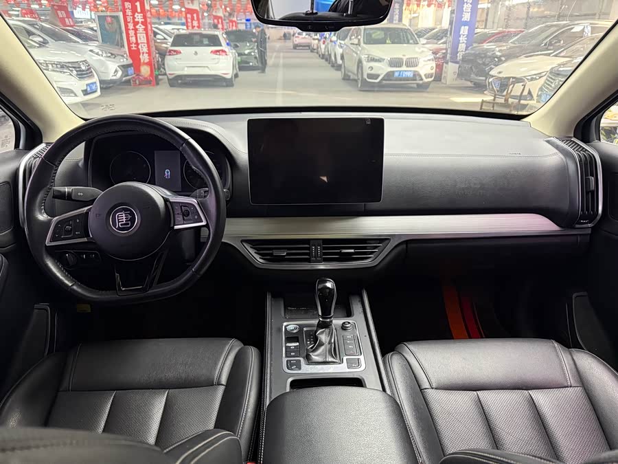BYD Tang 2019 #6 BYD Tang 2019 car image #6