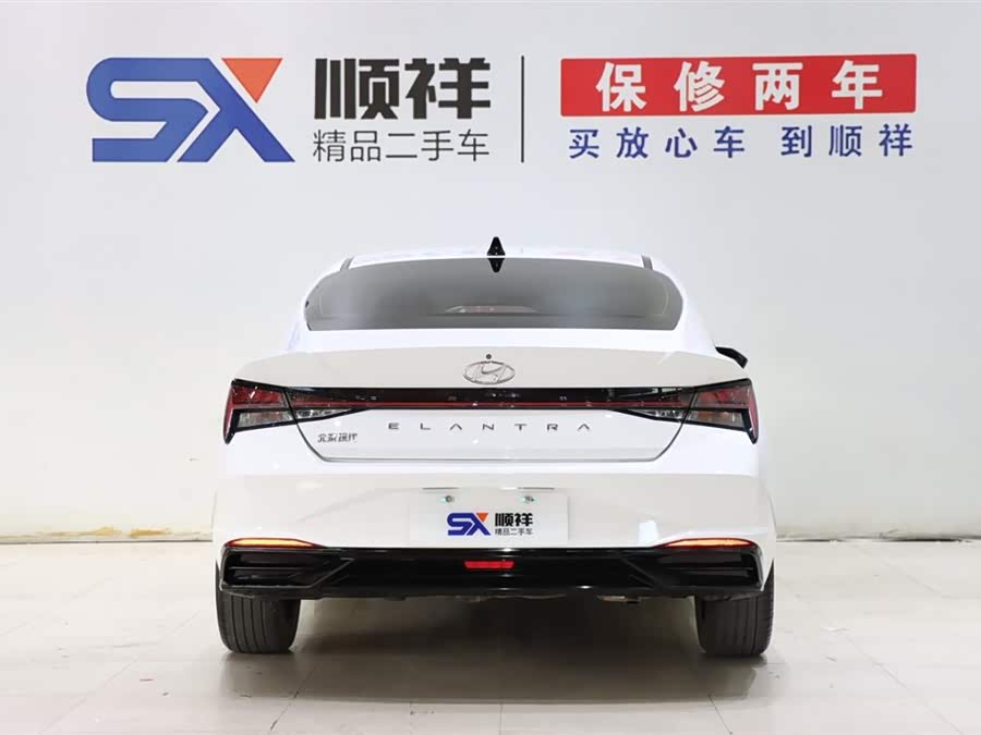 Hyundai C3R 2021 car image #6