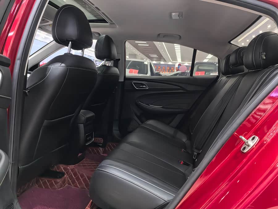 Roewe i5 2020 car image #6
