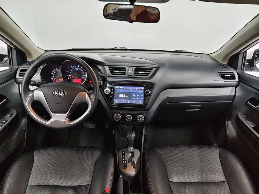 Kia K2 2015 imagen de coche #6