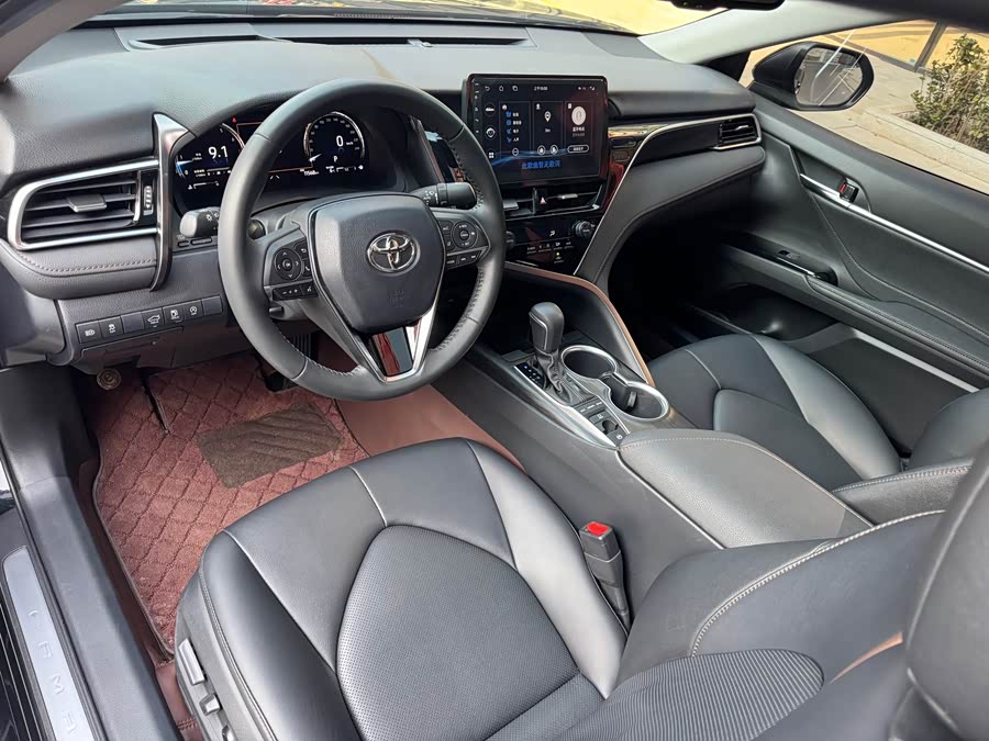 Toyota Camry 2022 car image #6