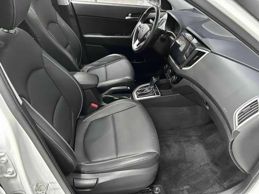 Hyundai ix25 2019 #6 Hyundai ix25 2019 car image #6