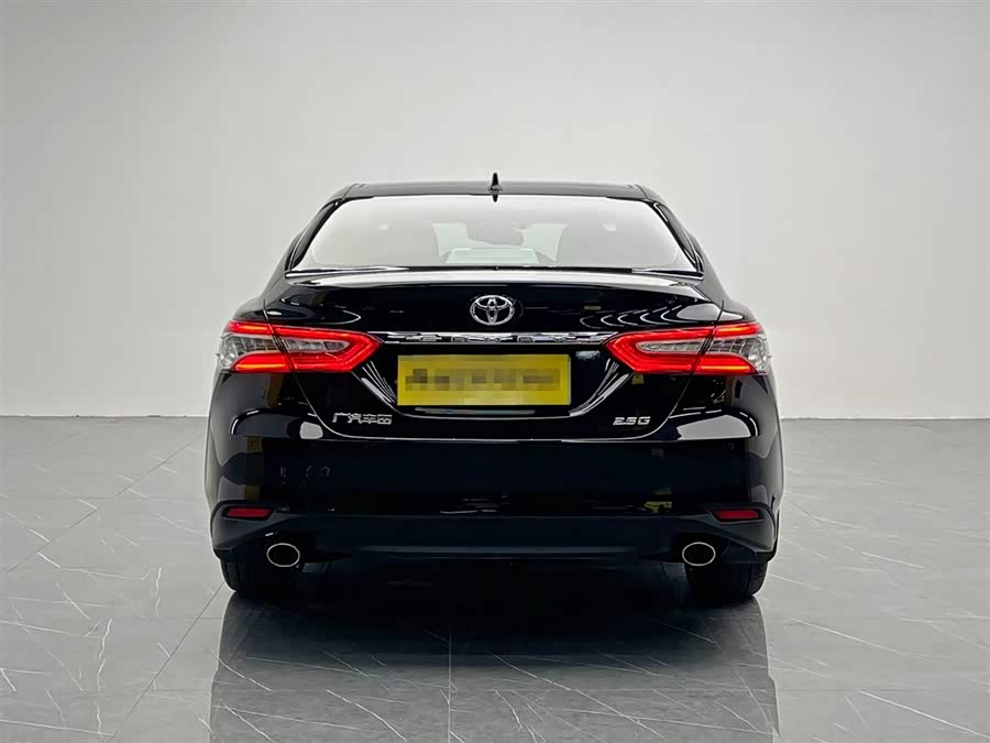 Toyota Camry 2021 car image #6