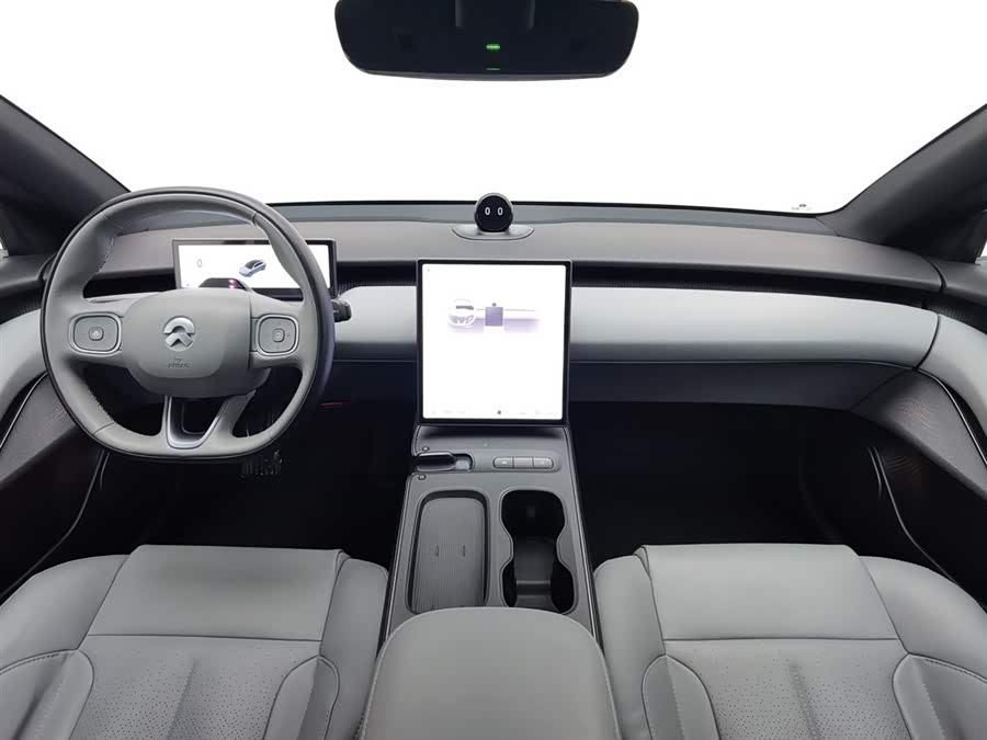 NIO ET5 2023 car image #6
