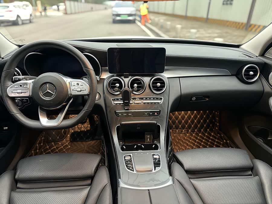 Mercedes-Benz C Class 2020 car image #6
