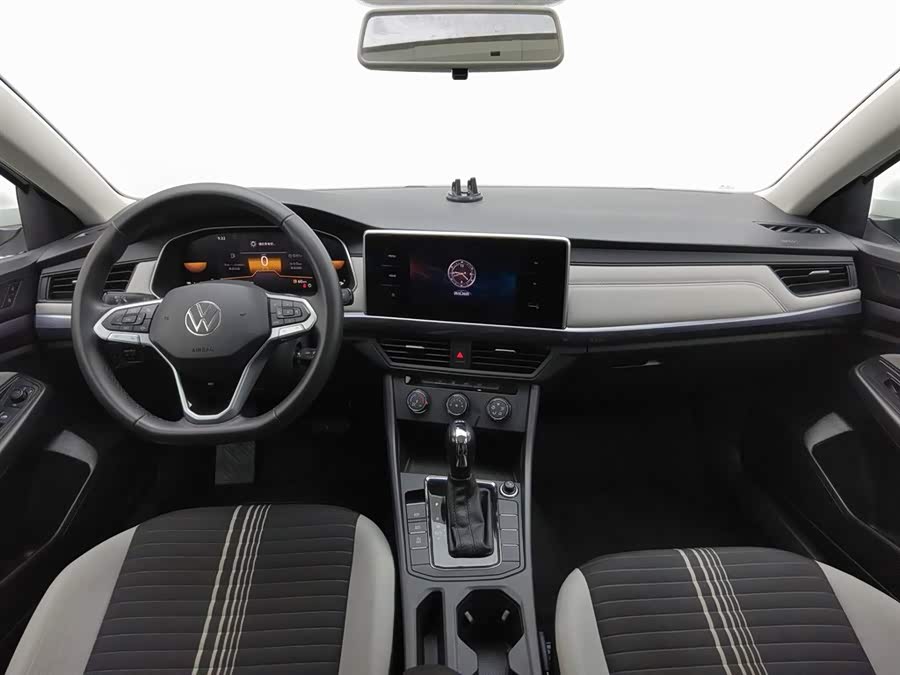 Volkswagen Bora 2024 car image #6