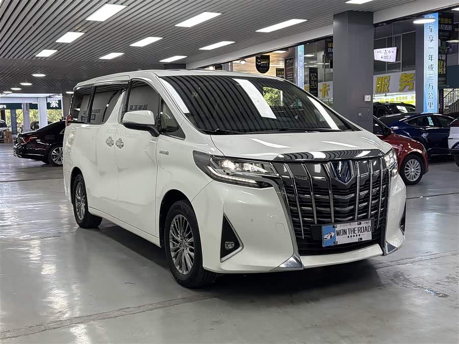 Toyota Alphard 2023 immagine di auto #6
