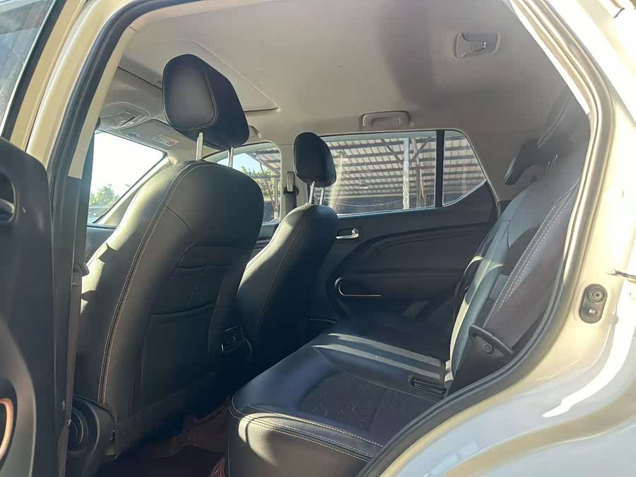 GAC Trumpchi GS3 2021 #6 GAC Trumpchi GS3 2021 car image #6