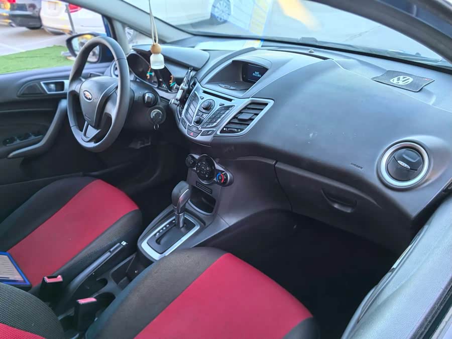 Ford Fiesta 2013 #6 Ford Fiesta 2013 immagine di auto #6